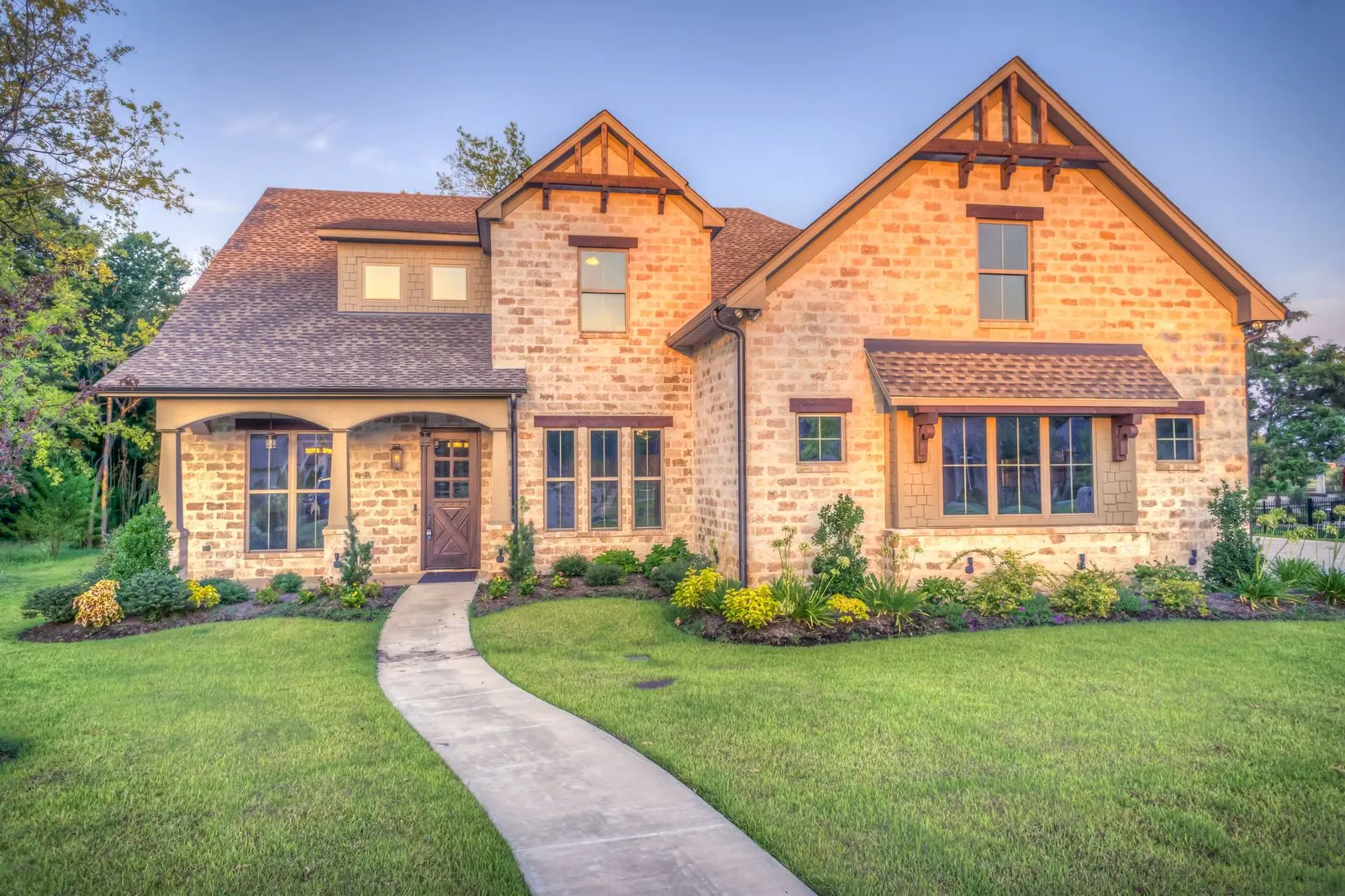 Water damage restoration service in Fair Oaks VA 22033